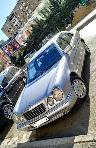 Mercedes E 240 1999, 3,333,333 km - 2.4 l - Bakı