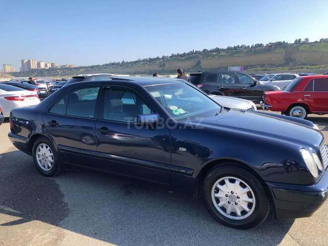 Mercedes E 200 1998, 279,000 km - 2.0 л - Bakı