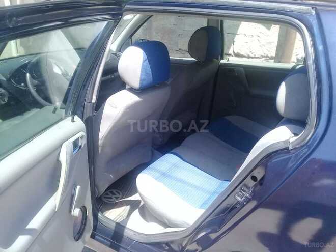 Volkswagen Polo 2001, 230,000 km - 1.4 l - Bakı