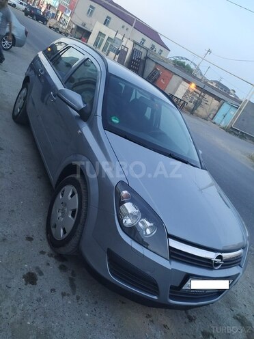 Opel Astra 2007, 195,000 km - 1.4 л - Bakı