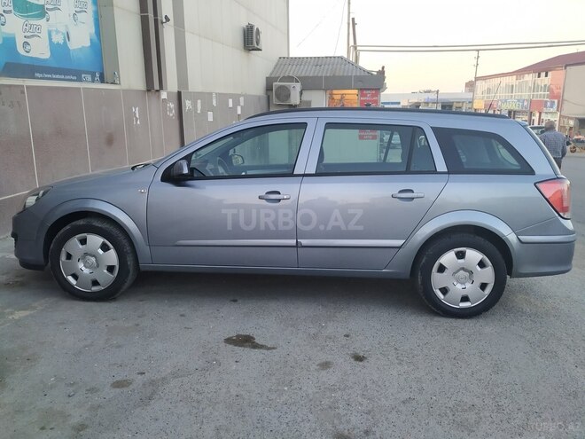 Opel Astra 2007, 195,000 km - 1.4 л - Bakı