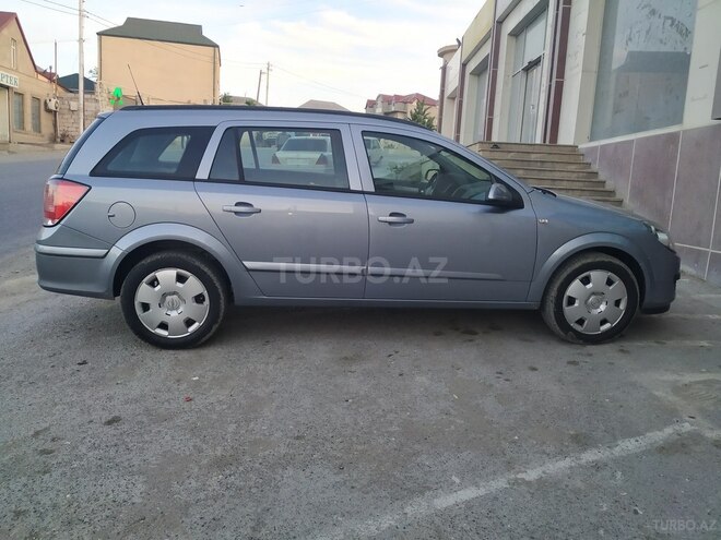 Opel Astra 2007, 195,000 km - 1.4 л - Bakı
