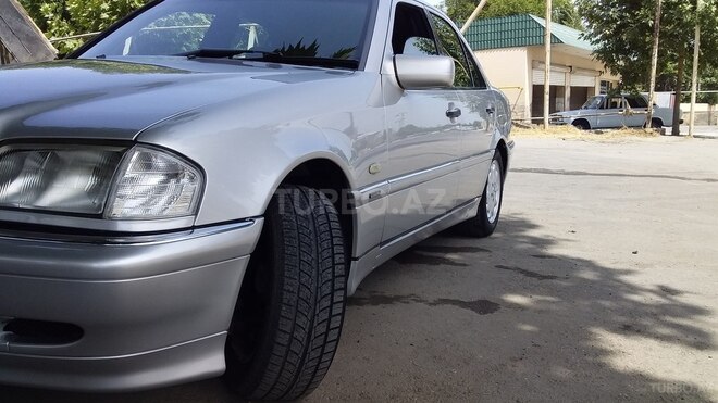 Mercedes C 240 1998, 260,000 km - 2.4 l - Ağcabədi