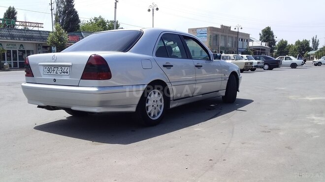 Mercedes C 240 1998, 260,000 km - 2.4 l - Ağcabədi