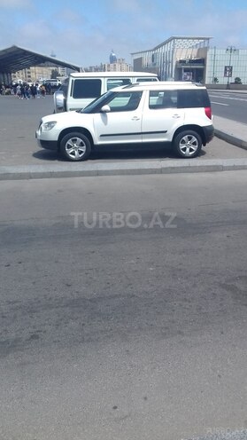 Skoda Yeti 2010, 128,150 km - 1.2 l - Bakı