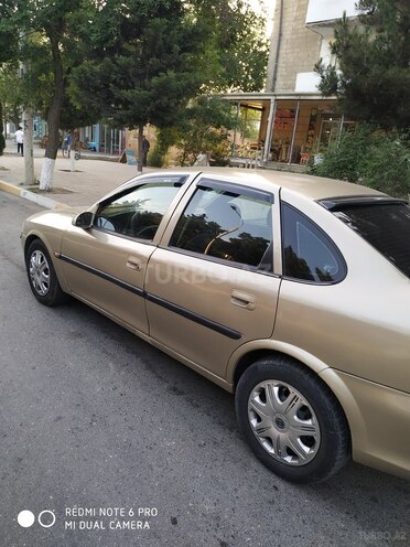 Opel Vectra 1998, 445,252 km - 1.6 л - Sumqayıt
