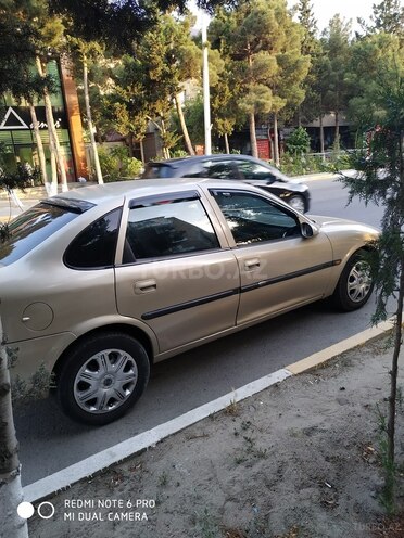 Opel Vectra 1998, 445,252 km - 1.6 л - Sumqayıt