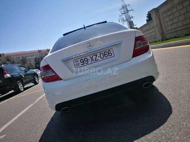 Mercedes C 300 2009, 167,000 km - 0.3 л - Bakı