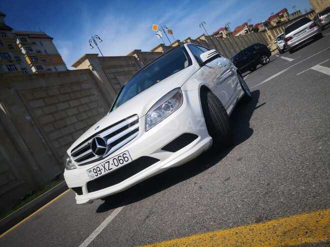 Mercedes C 300 2009, 167,000 km - 0.3 л - Bakı