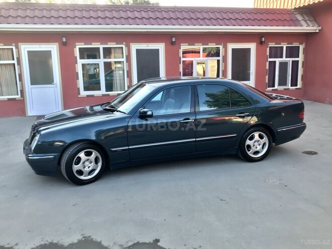 Mercedes E 240 2000, 250,000 km - 2.4 l - Sumqayıt