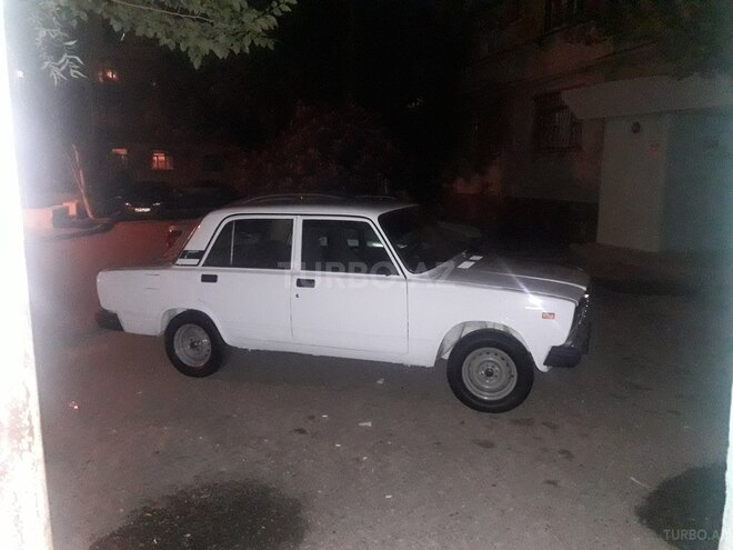 LADA (VAZ) 2107 1983, 656,000 km - 1.6 л - Bakı