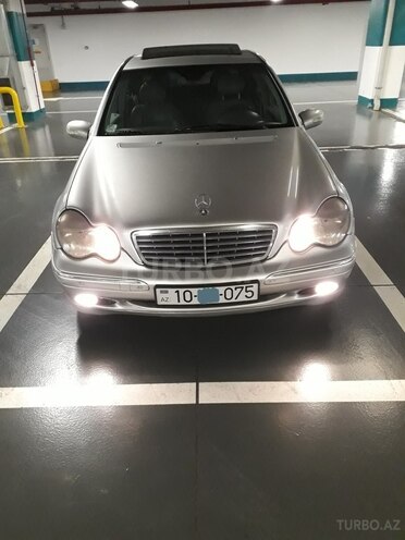 Mercedes C 200 2001, 267,000 km - 2.0 l - Bakı