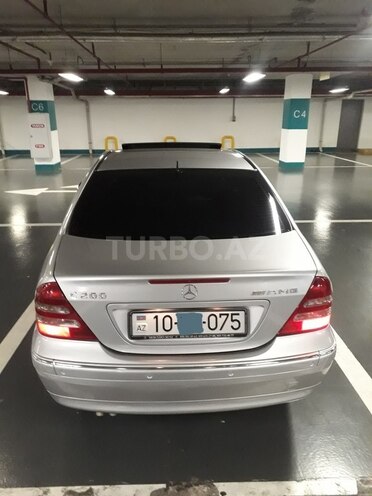 Mercedes C 200 2001, 267,000 km - 2.0 l - Bakı