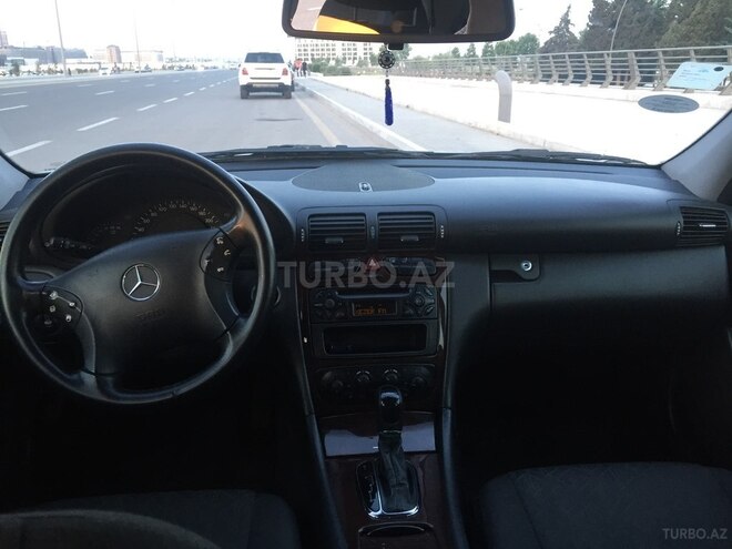 Mercedes C 200 2001, 249,000 km - 2.0 l - Bakı