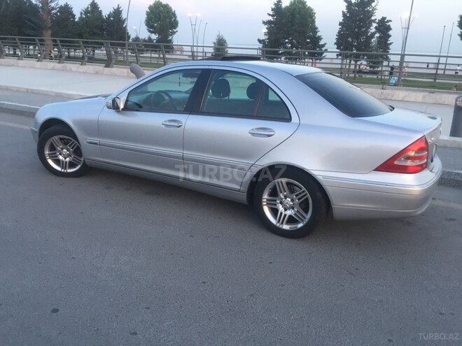 Mercedes C 200 2001, 249,000 km - 2.0 l - Bakı
