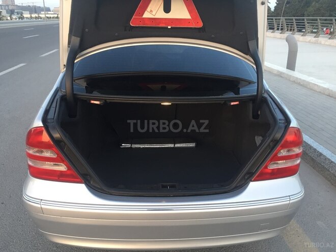Mercedes C 200 2001, 249,000 km - 2.0 l - Bakı