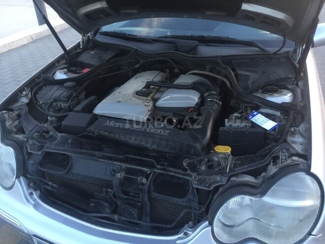 Mercedes C 200 2001, 249,000 km - 2.0 l - Bakı