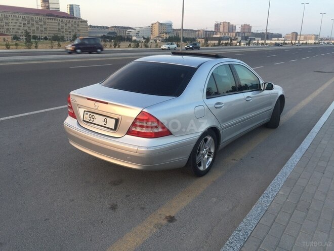 Mercedes C 200 2001, 249,000 km - 2.0 l - Bakı