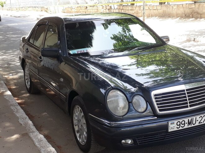 Mercedes E 230 1996, 230,000 km - 2.3 l - Sumqayıt