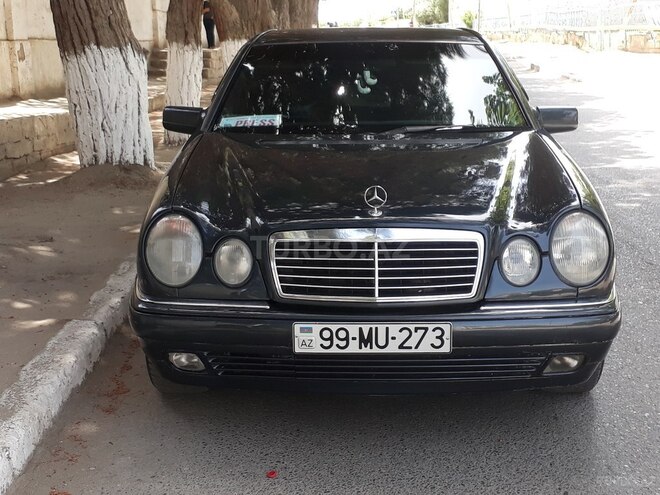 Mercedes E 230 1996, 230,000 km - 2.3 l - Sumqayıt
