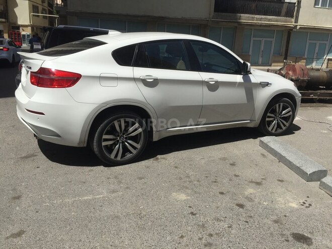 BMW X6 M 2011, 131,000 km - 4.4 l - Bakı