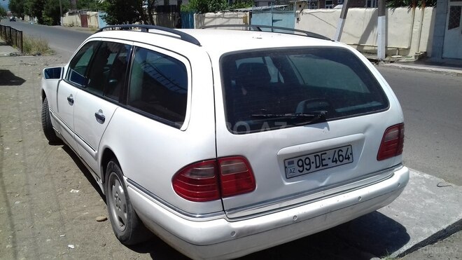 Mercedes E 220 1998, 887,539 km - 2.2 l - Lənkəran