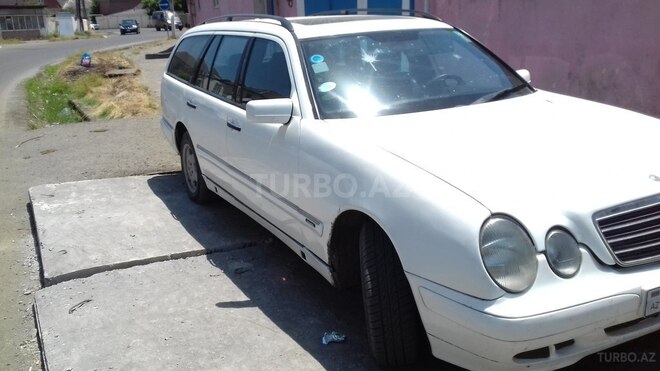 Mercedes E 220 1998, 887,539 km - 2.2 l - Lənkəran