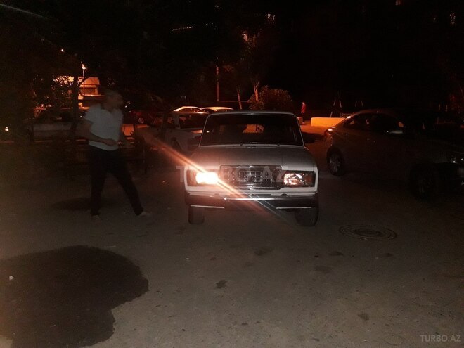 LADA (VAZ) 2107 1983, 656,000 km - 1.6 l - Bakı