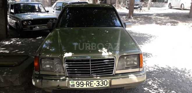 Mercedes E 250 1989, 540,000 km - 0.3 l - Bakı