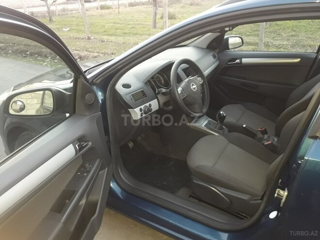 Opel Astra 2007, 215,632 km - 1.3 l - Samux
