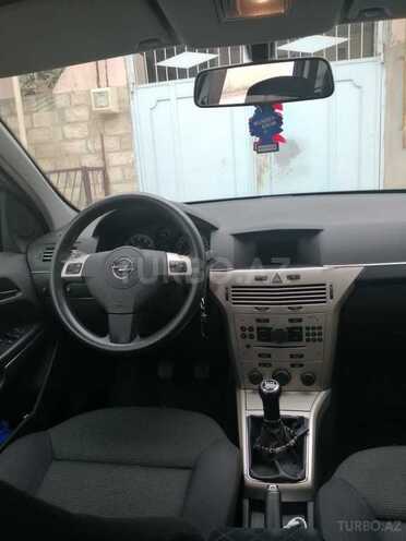 Opel Astra 2007, 138,000 km - 1.4 л - Bakı