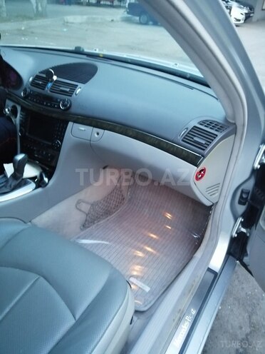Mercedes E 320 2003, 230,000 km - 3.2 л - Bakı