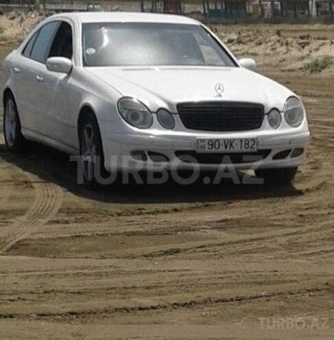 Mercedes E 220 2003, 358,000 km - 2.2 l - Bakı