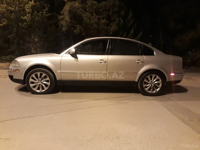 Volkswagen Passat 2004, 234,000 km - 1.8 l - Bakı