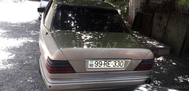 Mercedes E 250 1989, 250,000 km - 0.3 l - Bakı