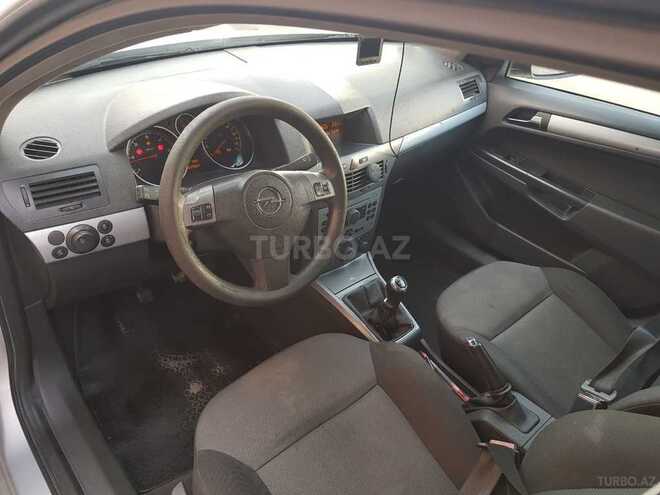 Opel Astra 2005, 222,000 km - 1.9 l - Bakı