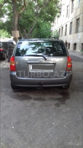Toyota Corolla 2006, 204,000 km - 1.4 l - Bakı