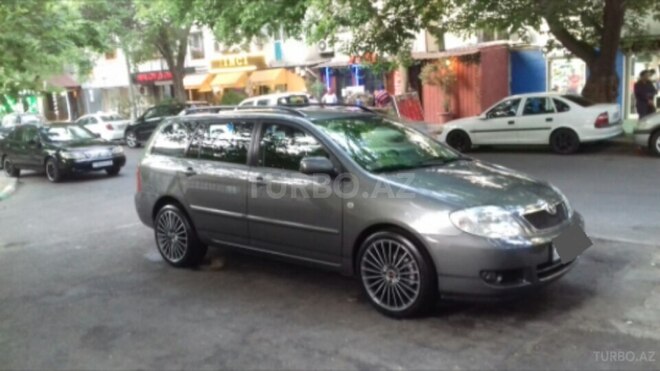 Toyota Corolla 2006, 204,000 km - 1.4 l - Bakı