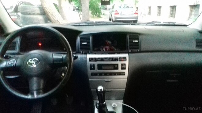 Toyota Corolla 2006, 204,000 km - 1.4 l - Bakı