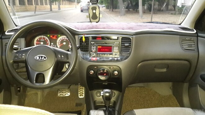 Kia Rio 2010, 75,000 km - 1.5 l - Bakı
