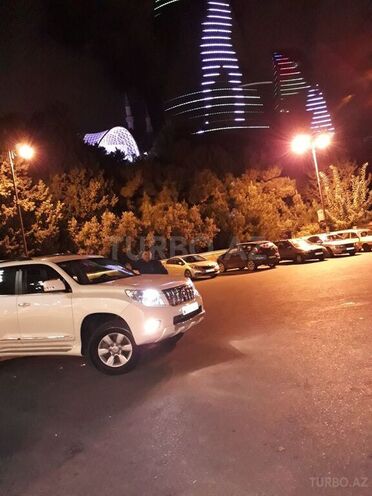 Toyota Prado 2010, 119,000 km - 2.7 l - Bakı