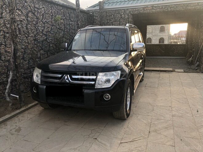 Mitsubishi Pajero 2008, 245,000 km - 3.0 l - Bakı