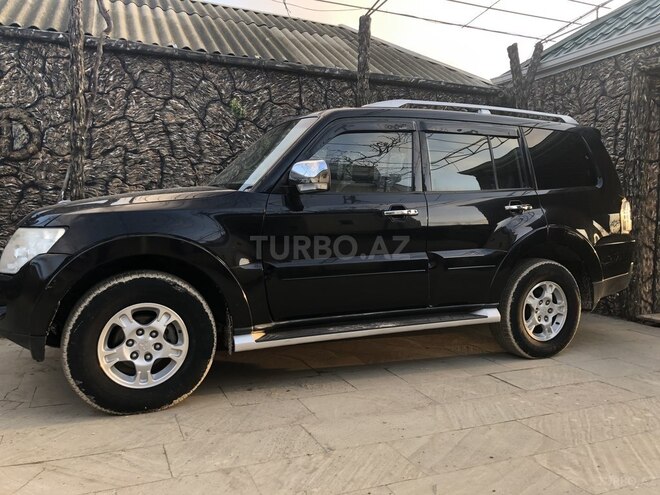 Mitsubishi Pajero 2008, 245,000 km - 3.0 l - Bakı