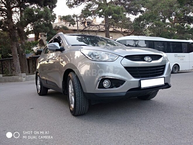 Hyundai ix35 2010, 127,000 km - 2.0 l - Bakı