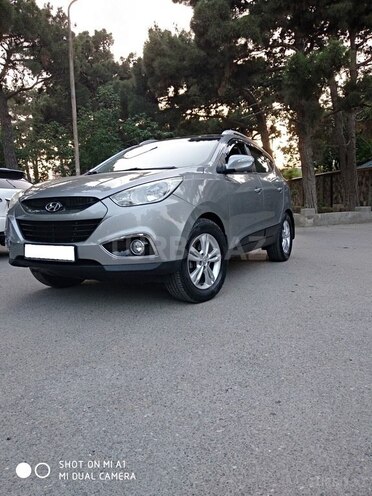 Hyundai ix35 2010, 127,000 km - 2.0 l - Bakı
