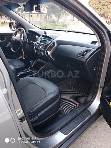 Hyundai ix35 2010, 127,000 km - 2.0 l - Bakı