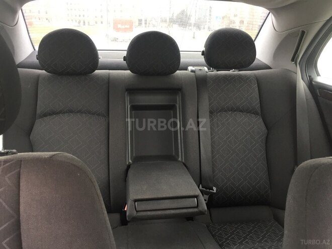 Mercedes C 180 2001, 237,000 km - 2.0 l - Bakı