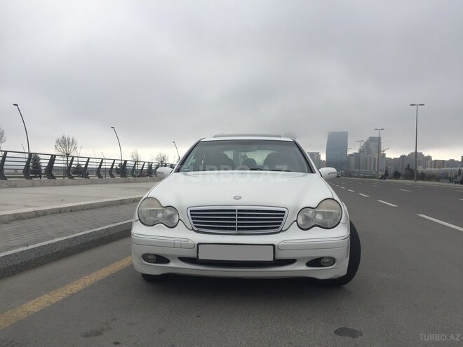 Mercedes C 180 2001, 237,000 km - 2.0 l - Bakı