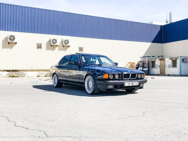 BMW 740 1993, 315,000 km - 4.0 l - Bakı