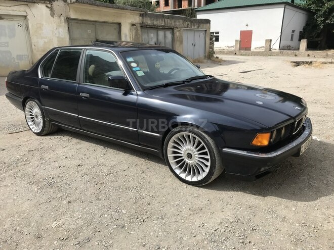 BMW 740 1993, 315,000 km - 4.0 l - Bakı